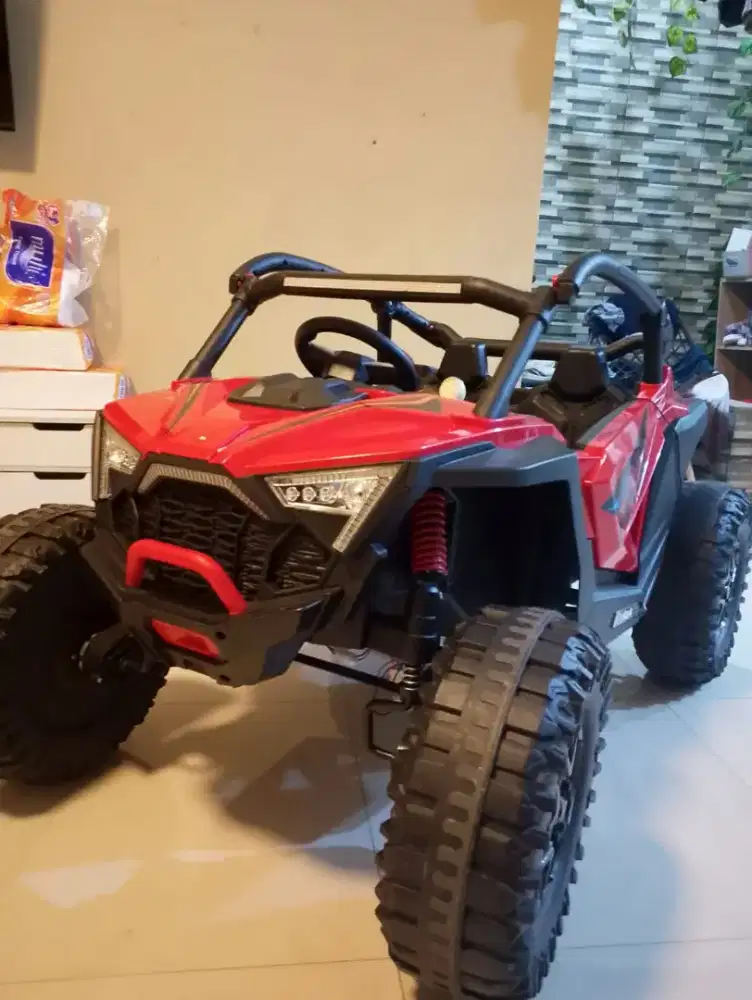 Mainan anak mobil aki veriton M9288C-PMB