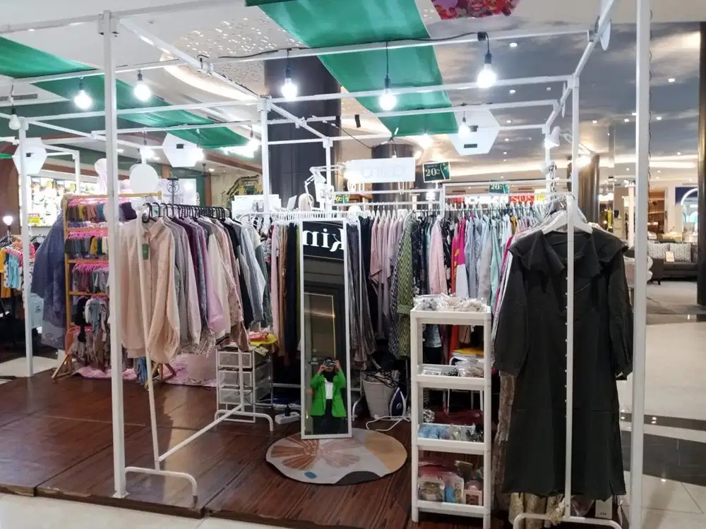 Bazar onycha dengan alamat di Margo city , depok