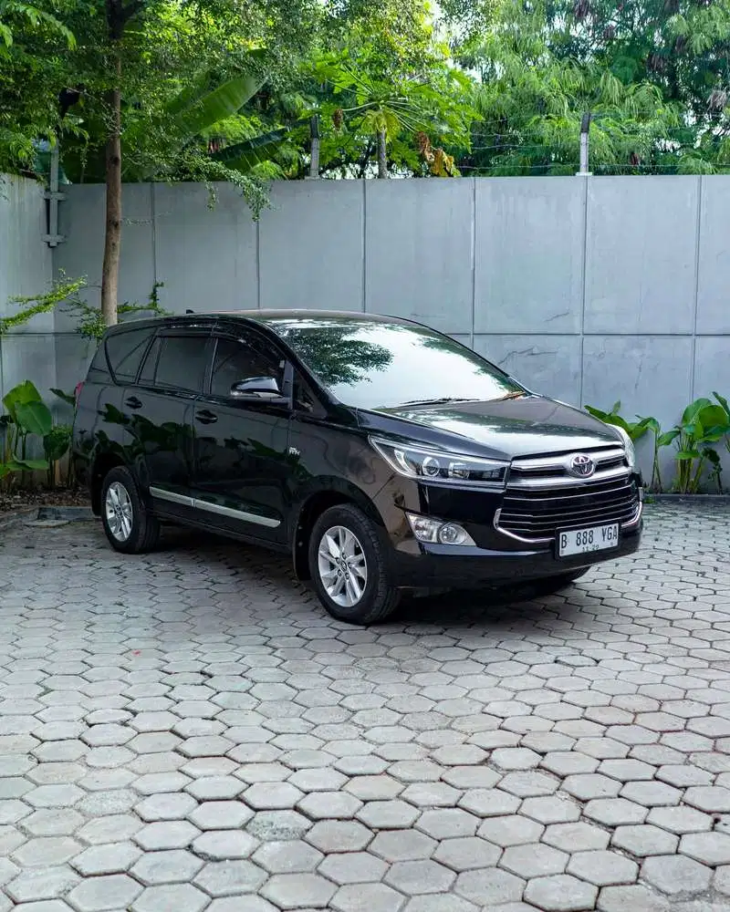 Toyota Kijang Innova V 2.0 2019 Bensin