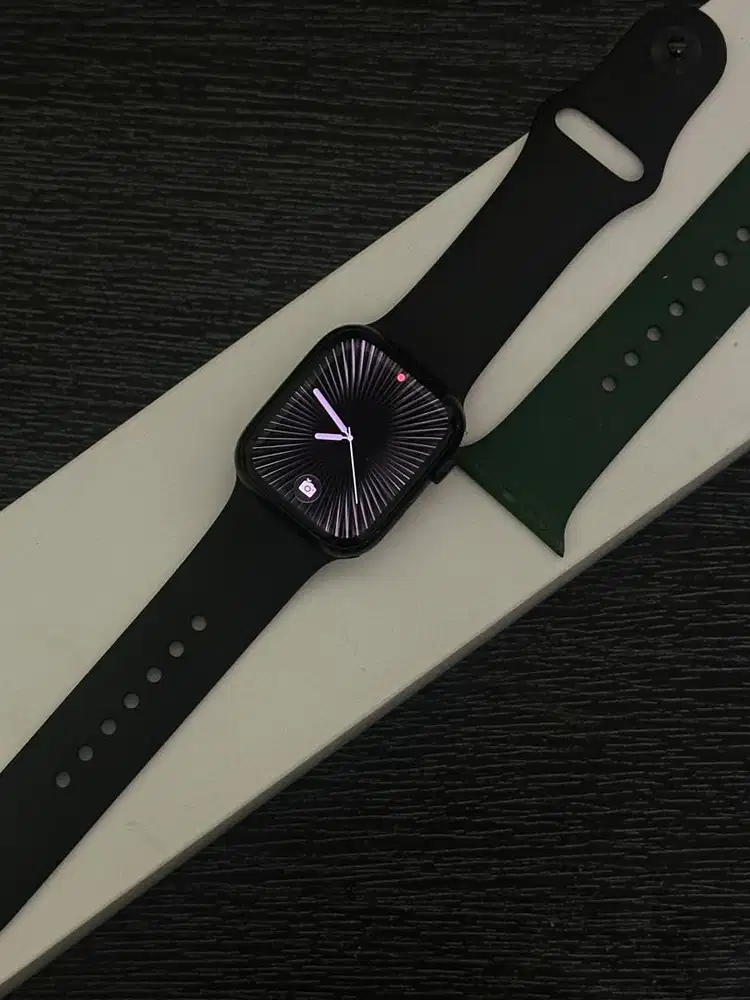 Apple Watch Series 7 GPS + Cellular 41mm Green Aluminium