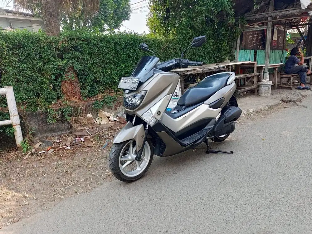 Nmax OLD 2016 ORISINIL PAJAK HIDUP