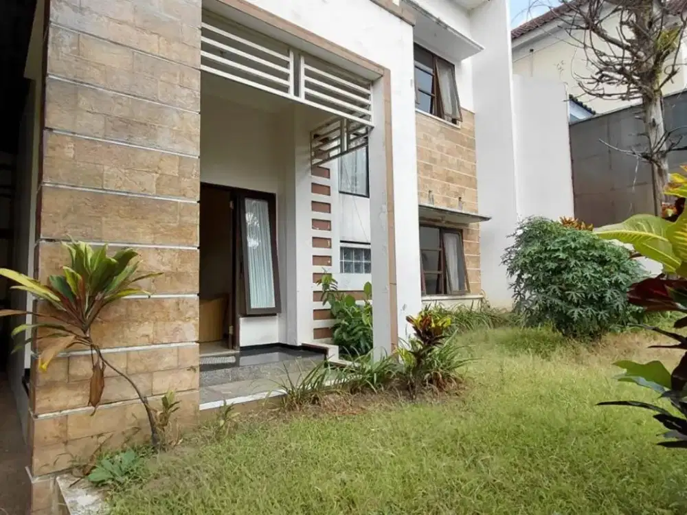 Dijual Rumah Lingkungan Nyaman di Villa Puncak Tidar Malang