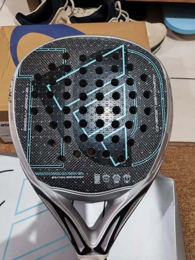Raket padel adidas adipower legend 2025