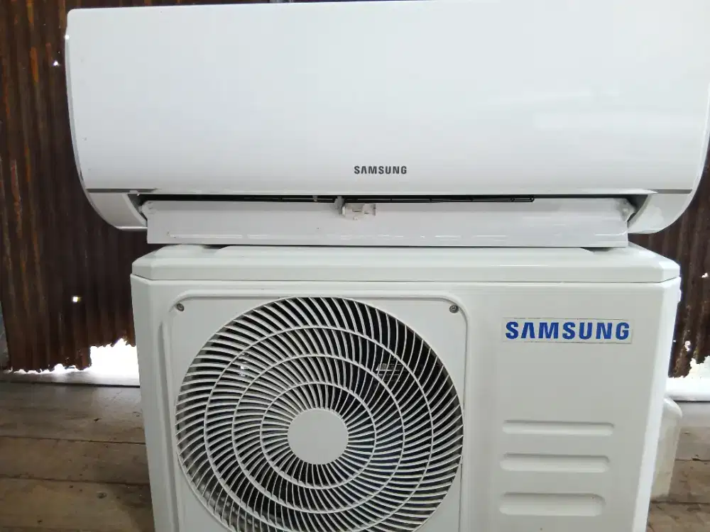 MENJUAL AC BEKAS 1/2 PK KOMPLIT