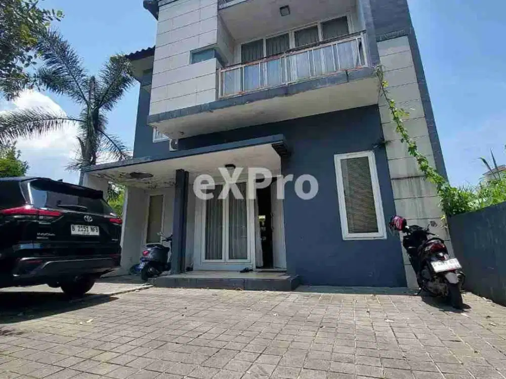 rumah 2lantai view kota bandung di cigadung greenland dago bandung