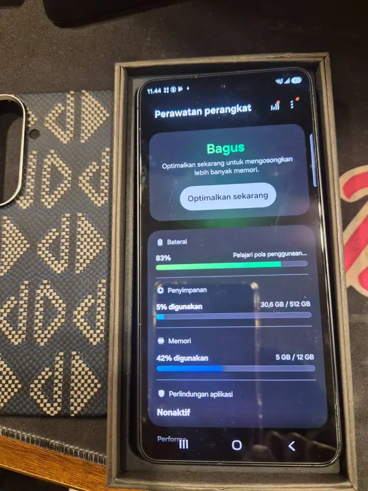 Samsung s26 basic 12/512gb like new