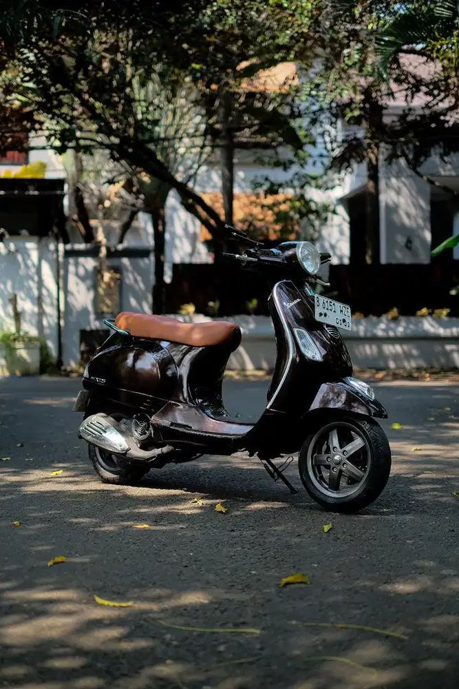 VESPA LX 150 2VIE TERMURAH