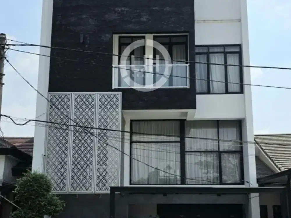 Rumah Full Furnished di Cluster Aralia Harapan Indah Bekasi Jawa Barat