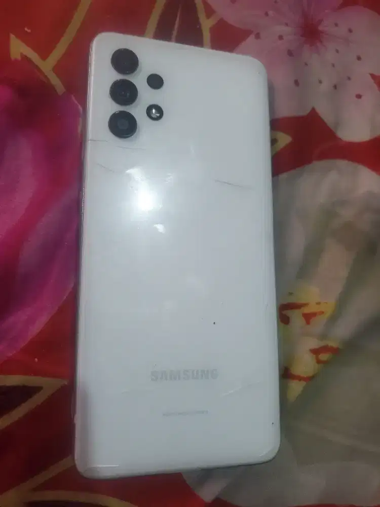 Samsung A32 ram 8