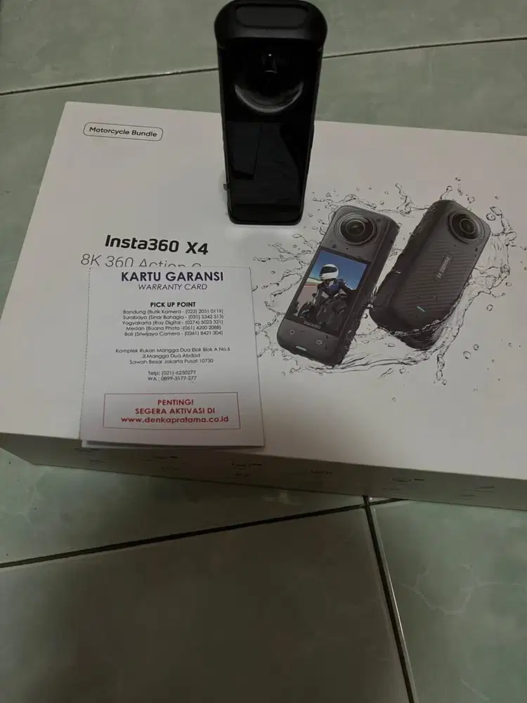 Camera Insta 360 X4