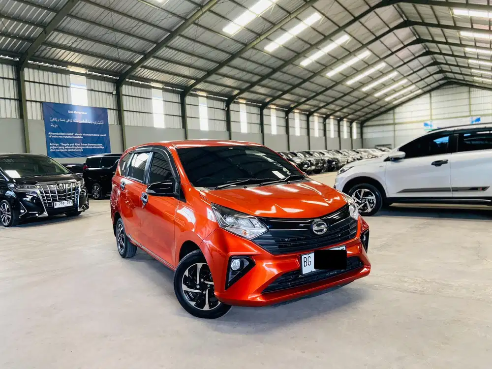 Daihatsu Sigra 1.2 R Deluxe 2022 / 2023 AT Matic, Super terawat