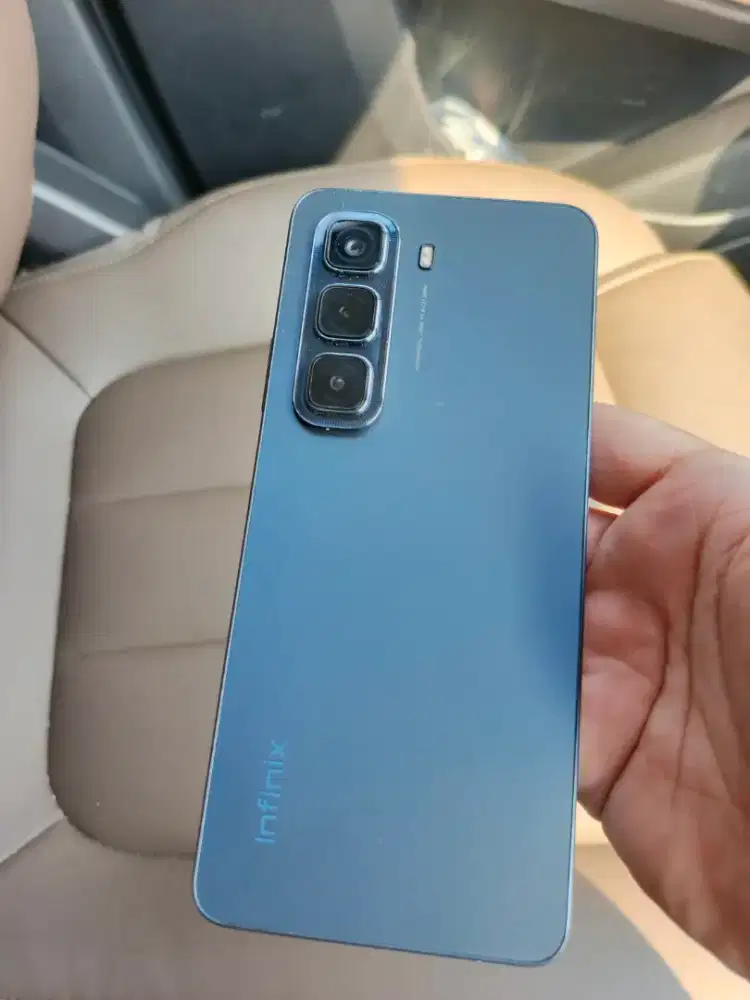 Infinix Hot 50 8/128GB Hitam - Mulus Like New (Baru 1 Bulan) full set