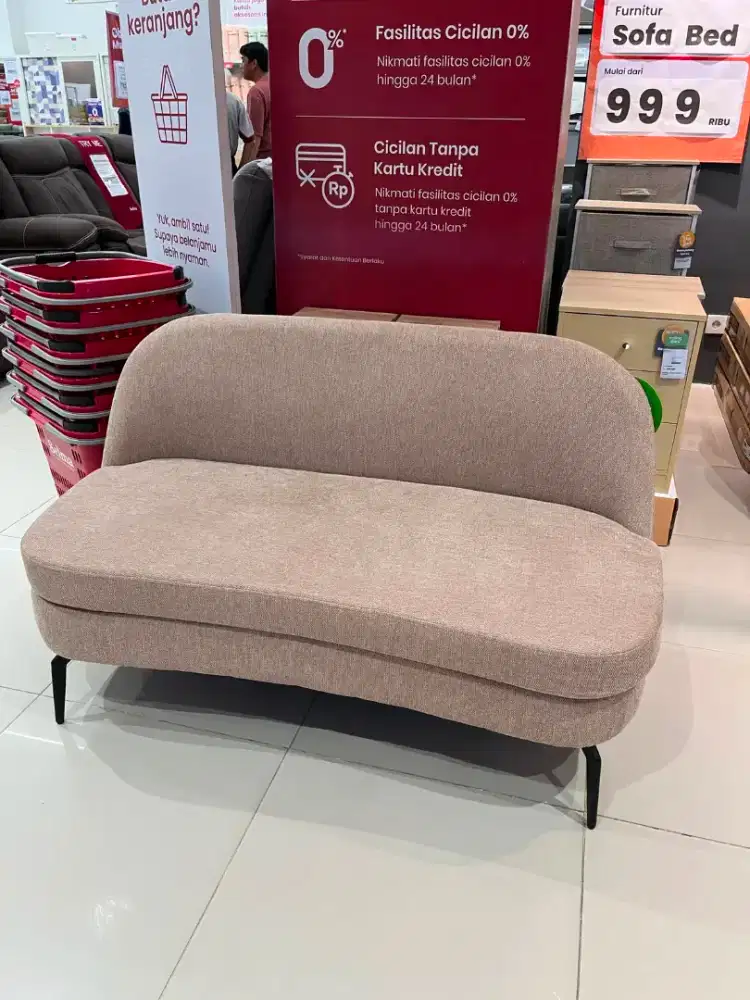 Sofa resene minimalis