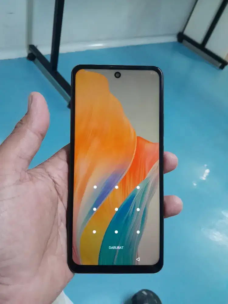 Oppo a79 ramb8/256