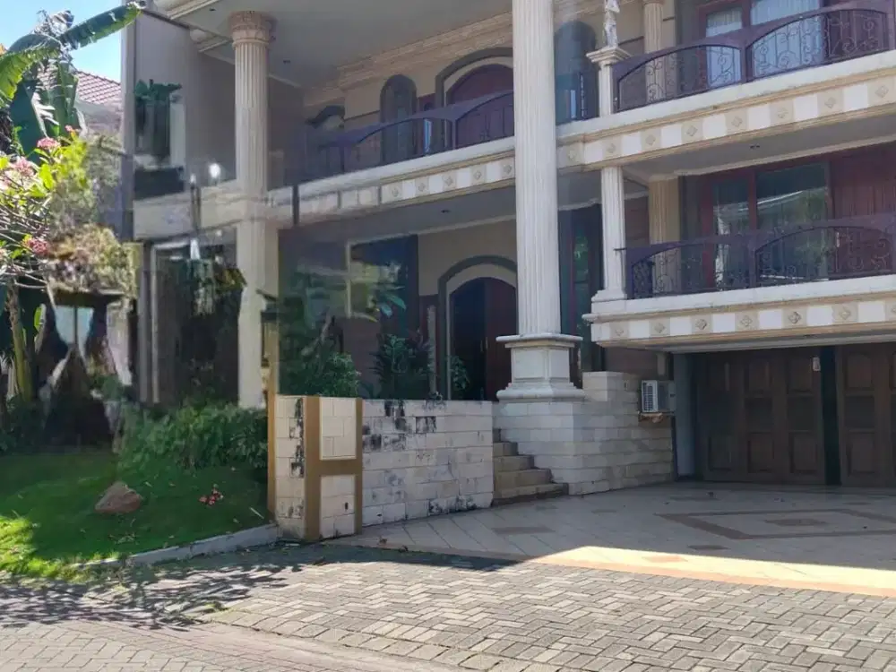 Ciamik Rumah Villa Bukit Regency 2 Pakuwon Ada Kolam Renang