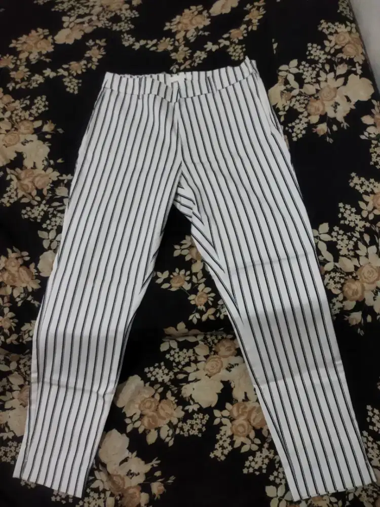 Preloved branded celana serba 10rb no minus