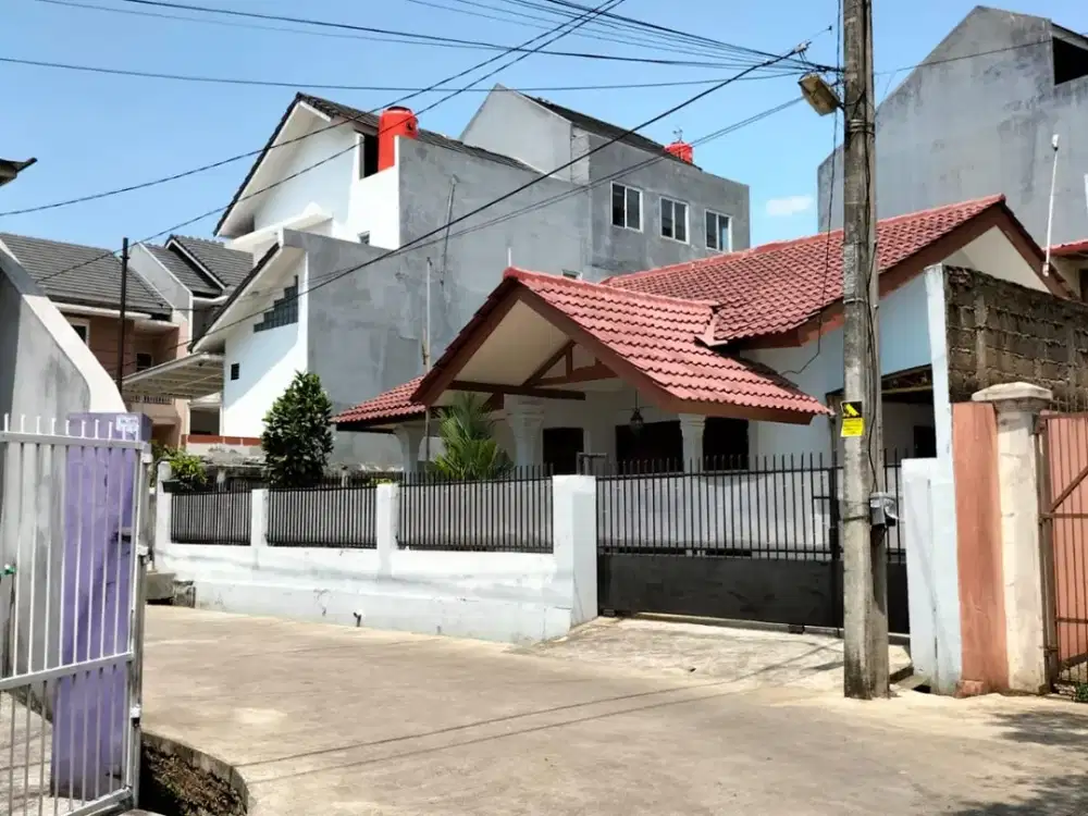 Dijual Cepat Rumah di Kompleks AL Jatibening Indah, Bekasi