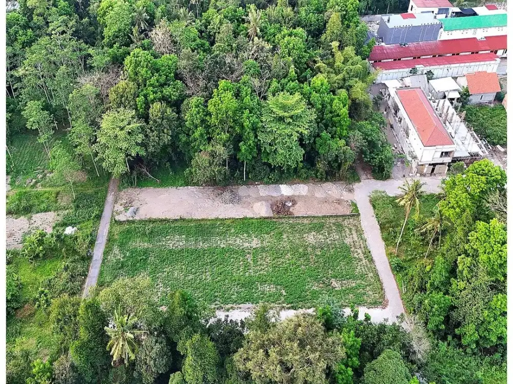 Dekat Kampus UII Tanah Jogja Jl. Kaliurang Km.12