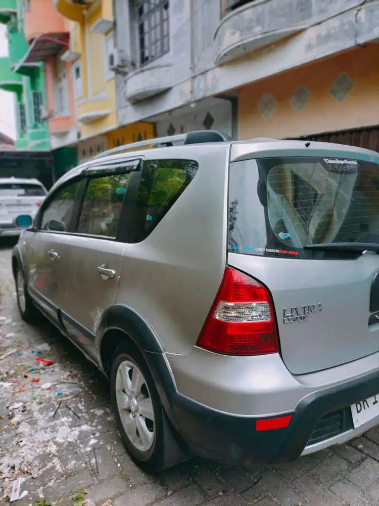 Nissan Livina 2008 Bensin