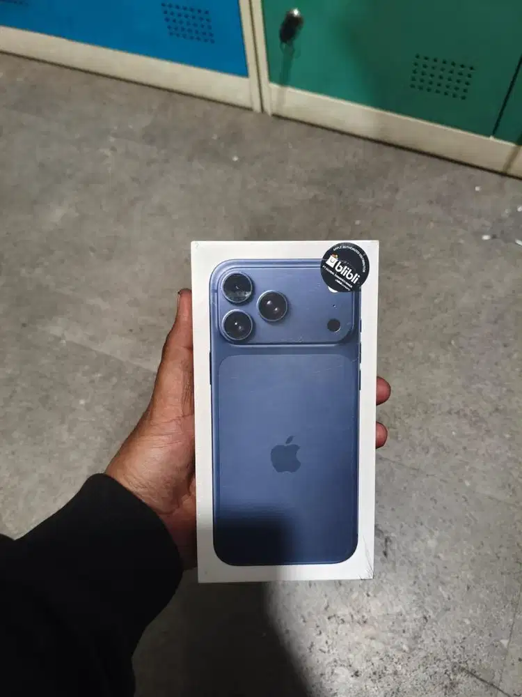 17 PM 256GB blue segel murah hari ini aja