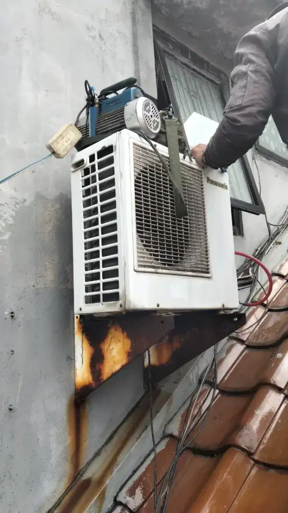 Service AC terdekat