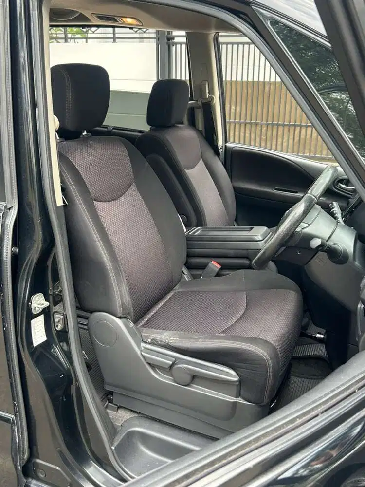 Nissan Serena 2013 Bensin