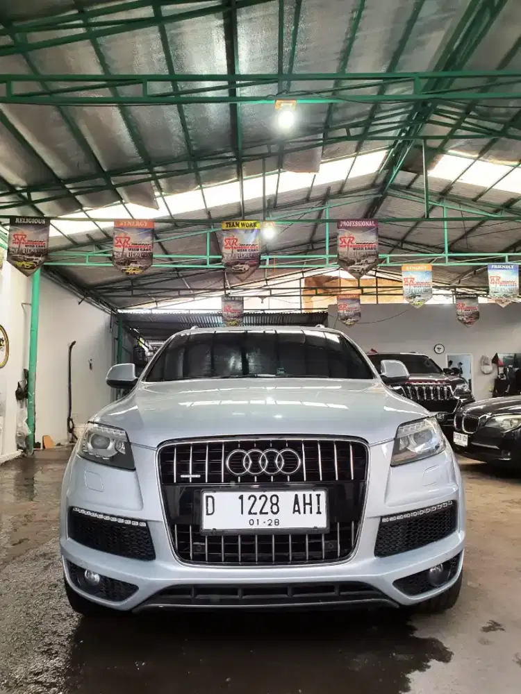 AUDI Q7 TFSI 3.0 QUATTRO AT