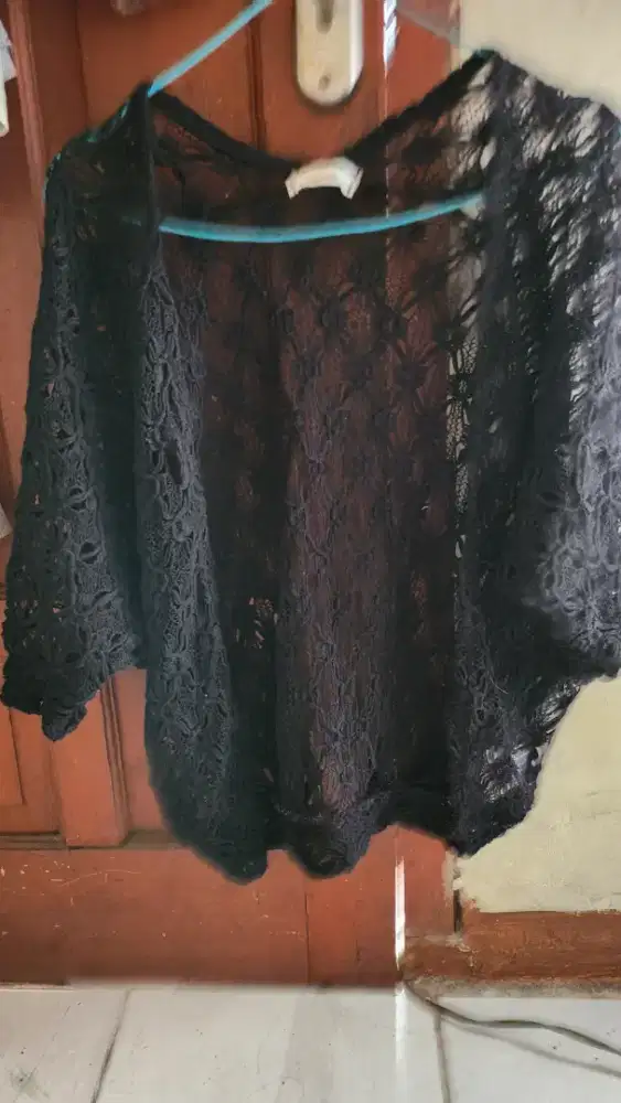 Cardigan brukat