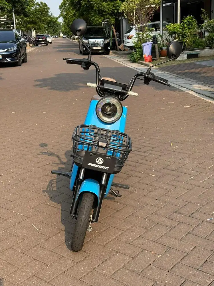 Dijual Sepeda Listrik Pacific Ventura R3 MULUS TERAWAT
