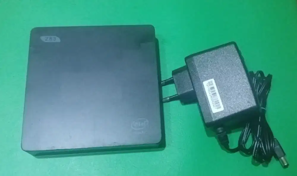 Mini pc Intel Atom Z8350