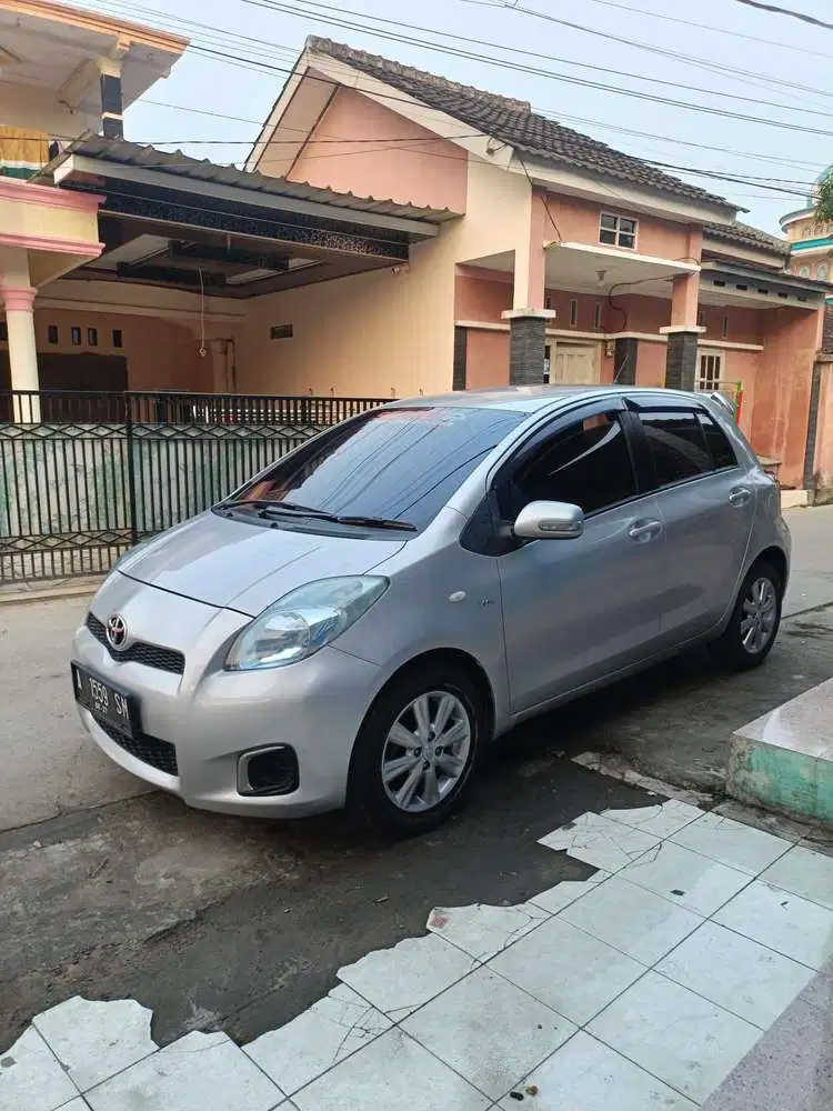 Toyota Yaris 2012 Bensin