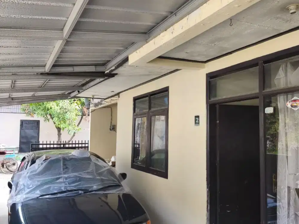 DISEWAKAN RUMAH MURAH ARCAMANIK CISARANTEN