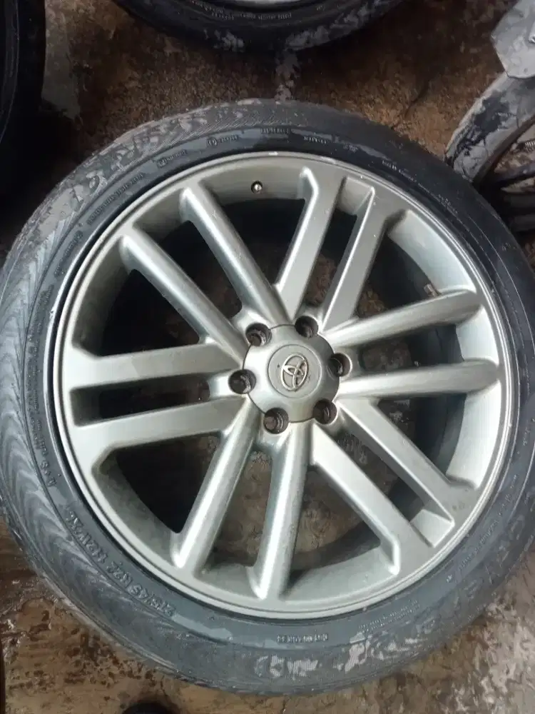 Velg Fortuner ring 22
