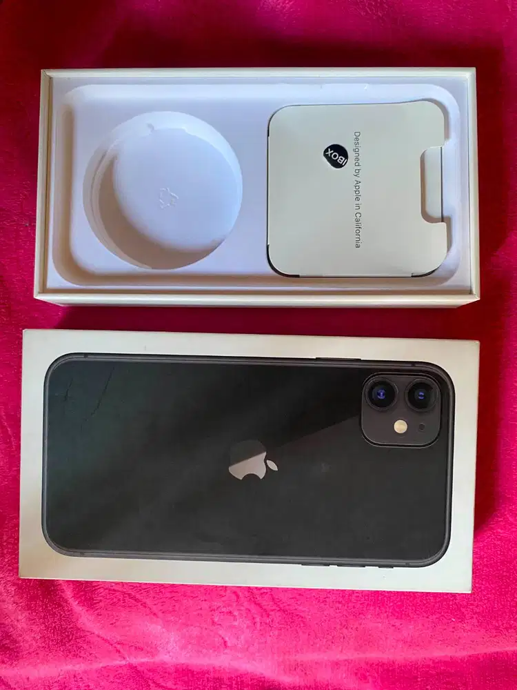 Jual iphone 11 64 GB warna black second ibox