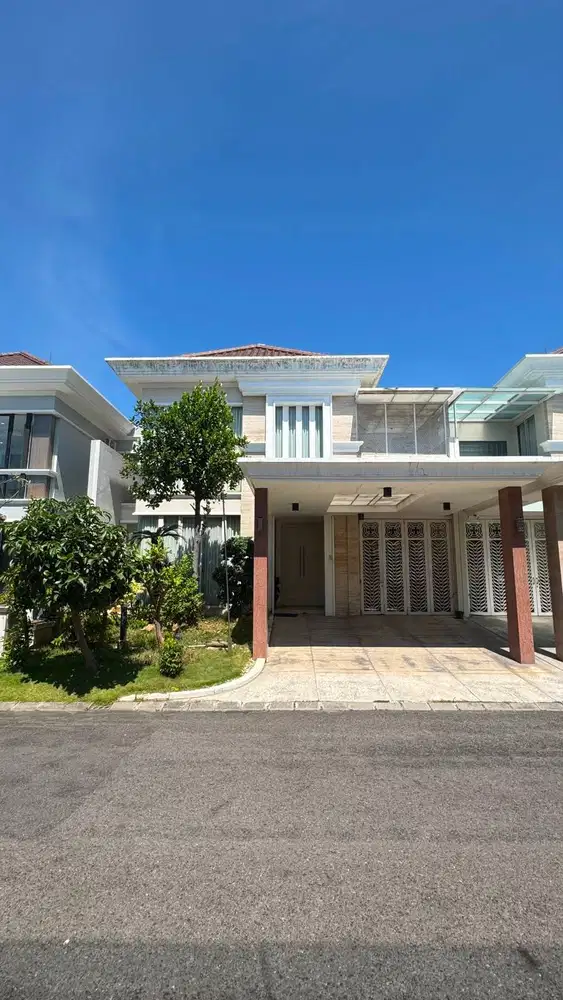 Dijual Rumah Pakuwon Indah Lariz Wood 2 Lantai Minimalis Siap Huni