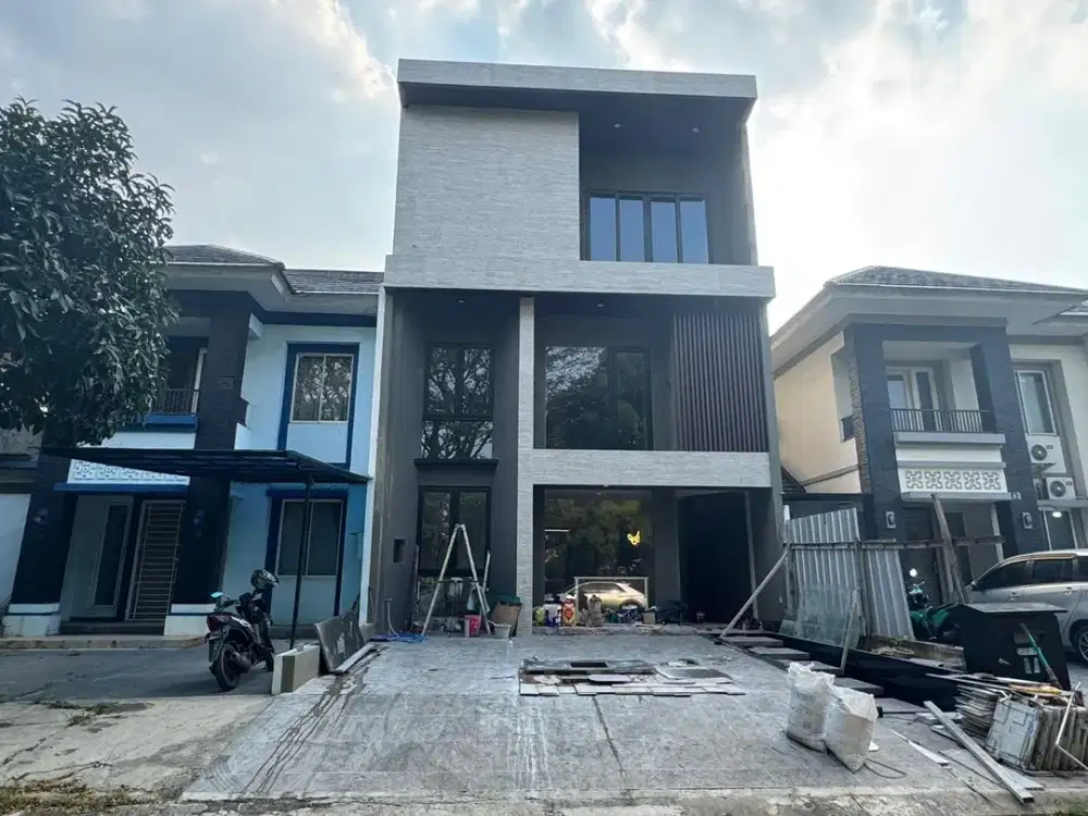 Rumah Bangunan Mandiri Hadap Timur dan View Taman Sutera Feronia Alam Sutera