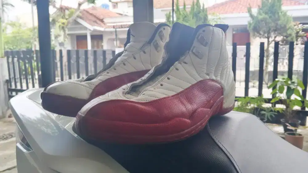 Nike Air Jordan 12 OG 1997 CHERRY