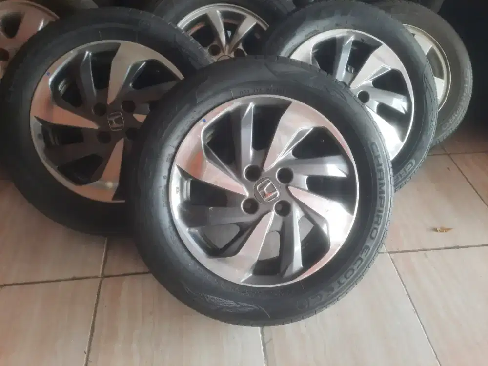 Velg oem honda mobilio RS ring 15