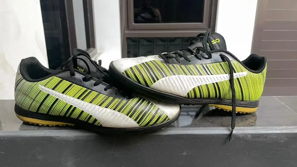 minisoccer puma one sz 43