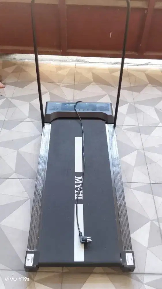 Walking Pad / Treadmill Mini Bekas Murah - Nego