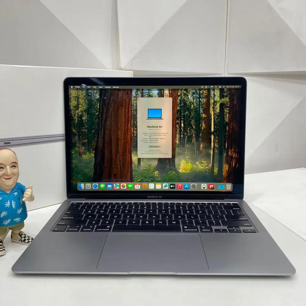 Seond meccbok,air 2020, 13 inch,256gb silver