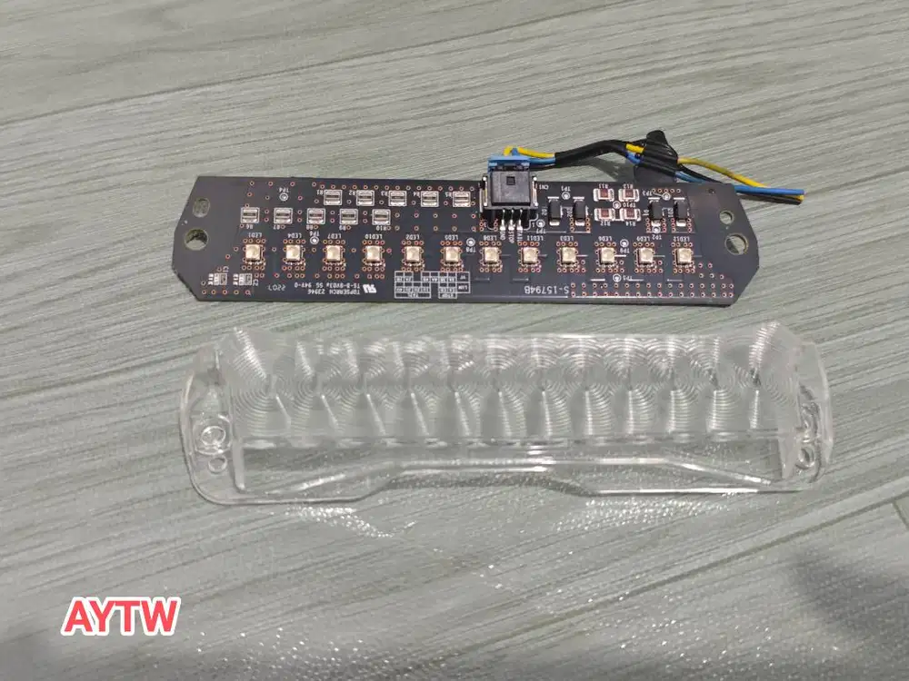 Stop Lamp LED Original Yamaha Aerox New Connected 2023 Normal 100%