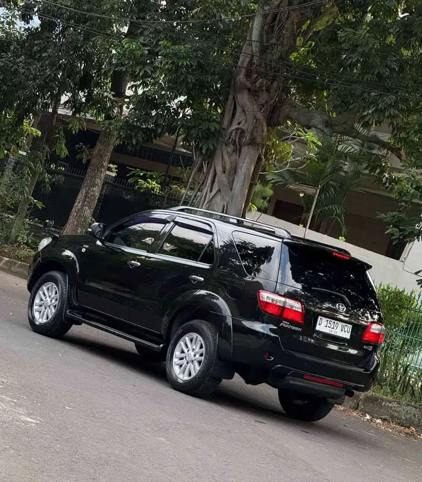 Toyota Fortuner 2011 Diesel