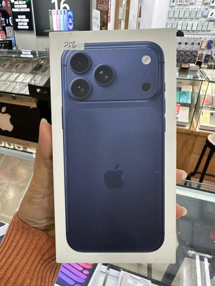 New IPhone 17 Pro Max 256GB Biru Garansi Resmi