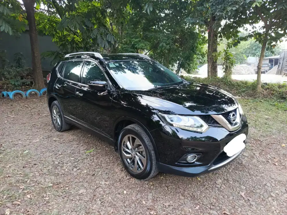 Nissan X-TRAIL 2.5 MATIC 2018 Tangan Pertama