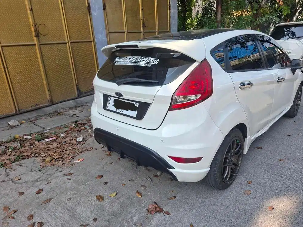 Ford Fiesta 2012 Bensin