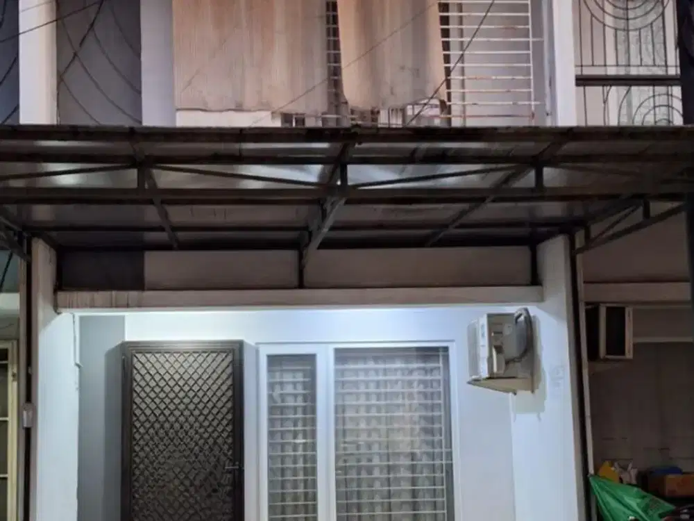Dijual rumah di Citra 5 Full Renovasi