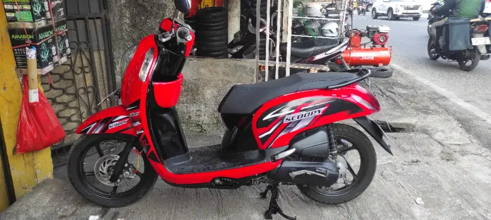 Honda Scoopy 2014