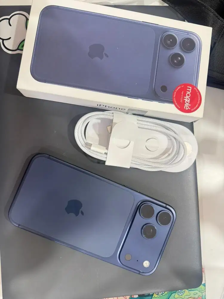 Iphone 17 promax 256 garansi panjang