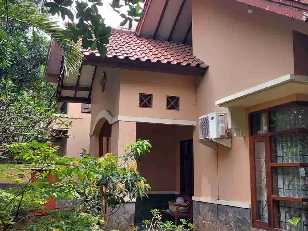 RUMAH / KANTOR DI JL RAYA TIRTO AGUNG BANYUMANIK SEMARANG